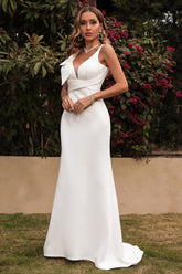 Weißes ärmelloses formelles Abendkleid